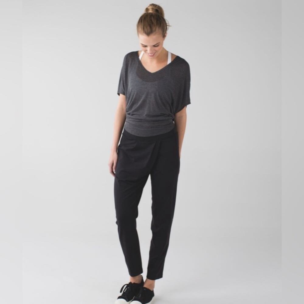 Lululemon Black Wrap It Up Trousers Sz 10